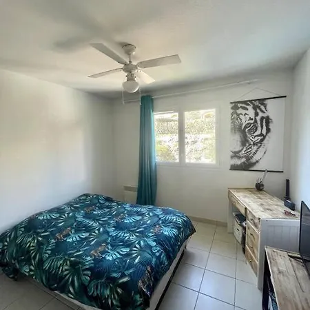 度假居 Charmante Maison Vue Piscine 罗克布伦河畔阿尔让